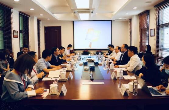 国新文化与中睿信洽谈智慧教育合作
